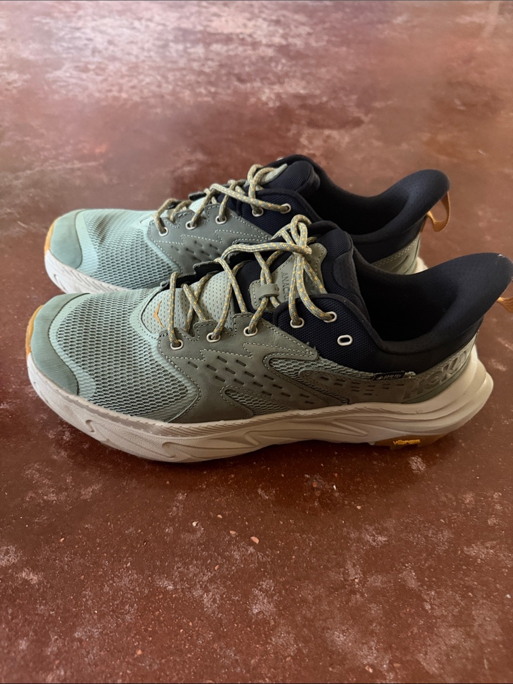 Hoka Men's Vibram Goretex Hiking sneakers